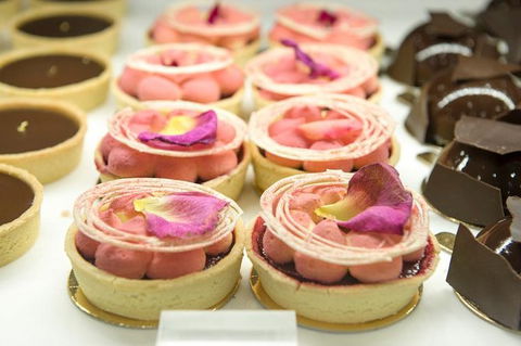 Adelaide City Food And Street Art Walking Tour - Accommodation Broadbeach 1