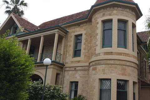 Adelaide Walking Tour: Grand Mansions And Sub-Divisions - Accommodation Broadbeach 3