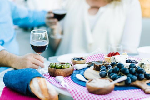 Adelaide 2-hour BBQ Boat Hire For 2 People - Accommodation Broadbeach 1