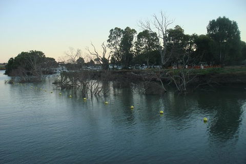 Adelaide Hills Tour With River Murray 3 Hour Lunch Cruise - Accommodation Broadbeach 4