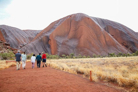 Ayers Rock Combo: Uluru Base And Sunset Plus Uluru Sunrise And Kata Tjuta With An Optional BBQ Dinner Or Kings Canyon Day Trip - Accommodation Broadbeach 9