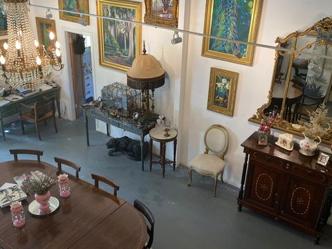 Concetta Antico Gallery, Byron Bay - Accommodation Broadbeach 0