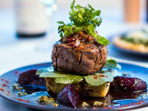 Yamba Golf And Country Club - Accommodation Broadbeach 1