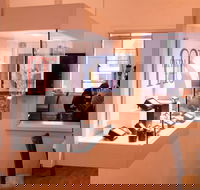 Metal Urges Fine Jewellery  Diamonds - Accommodation Broadbeach