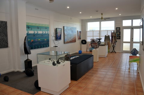 Gallery 45 - Accommodation Broadbeach 0
