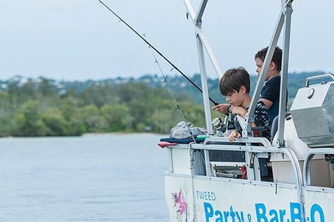 BBQ Boat Hire - Accommodation Broadbeach 2