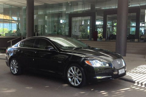 Jaguar Limousine Transfer Cairns Airport To Palm Cove - Accommodation Broadbeach 4