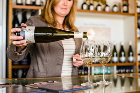 Gourmet Food And Wine 4WD Tour In Kangaroo Island - Accommodation Broadbeach 6