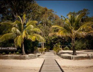 An Island Hideaway - Accommodation Broadbeach 1