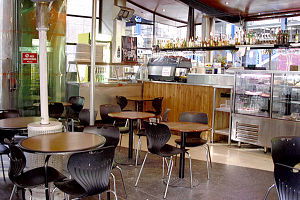 L'incontro - Accommodation Broadbeach 0