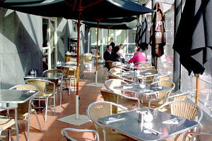 La Camera - Accommodation Broadbeach 0
