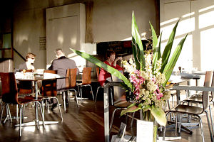 R Bar Restaurant Port Melbourne - Accommodation Broadbeach 0