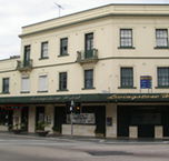 Livingstone Hotel - Accommodation Broadbeach