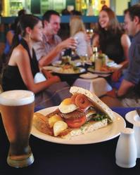 Livingstone Hotel - Accommodation Broadbeach 1