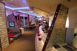 Options Tavern - Accommodation Broadbeach 1