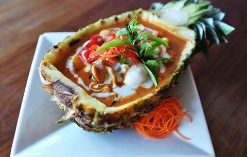 Mons Ban Sabai Thai Restaurant - Accommodation Broadbeach 1