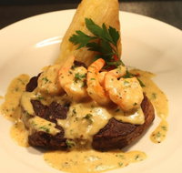 Garlic Clove Restaurant - Accommodation Broadbeach