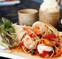 Zab Isan - Accommodation Broadbeach