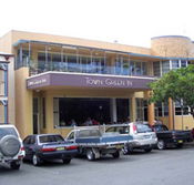 Town Green Inn - Accommodation Broadbeach