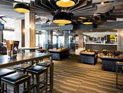 The Boheme - Accommodation Broadbeach 3