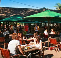 The Beach Hotel - Accommodation Broadbeach