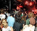 Q Bar - Accommodation Broadbeach 3
