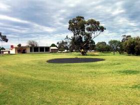 Cleve Golf Club - Accommodation Broadbeach 0