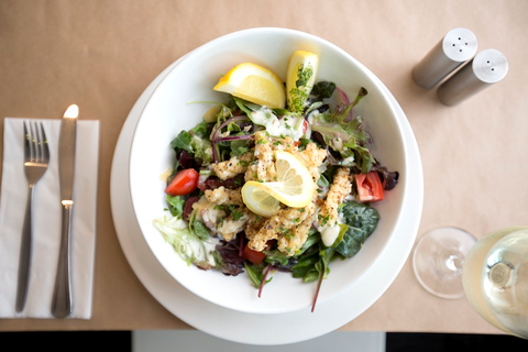 Lionleigh Tavern - Accommodation Broadbeach 2
