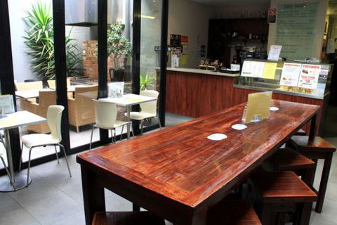 The Dunkirk Hotel - Accommodation Broadbeach 2