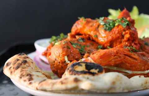 Aromas Of India Restaurant - Accommodation Broadbeach 3