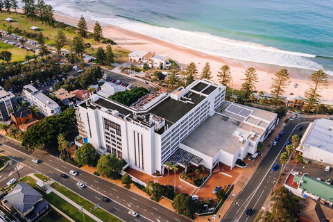 New Years Eve Party - Novotel Wollongong Northbeach - Accommodation Broadbeach 0