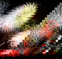 Sydney Harbour New Years Eve Fireworks Dinner Cruises - Accommodation Broadbeach