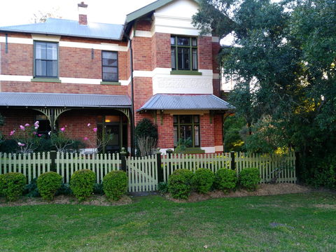 Annual Paterson Historical Walk - Accommodation Broadbeach 1