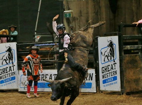 Top Gun And Young Gun Series Round 9 - Accommodation Broadbeach 1