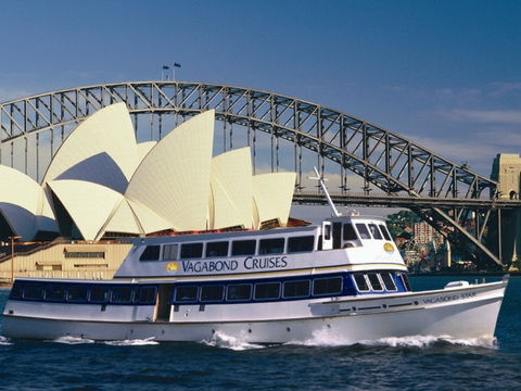 NRL Grand Final Transfer With Vagabond Cruises - Accommodation Broadbeach 0
