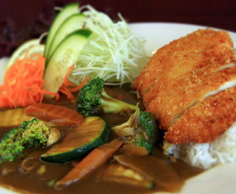 Zen Japanese Restaurant & Sushi Bar - Accommodation Broadbeach 1