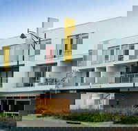 Mawson Lakes Hotel  Function Centre - Accommodation Broadbeach