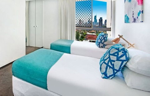 ULTIQA Beach Haven At Broadbeach - Accommodation Broadbeach 4