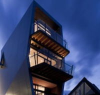 Mona Pavilions - Accommodation Broadbeach