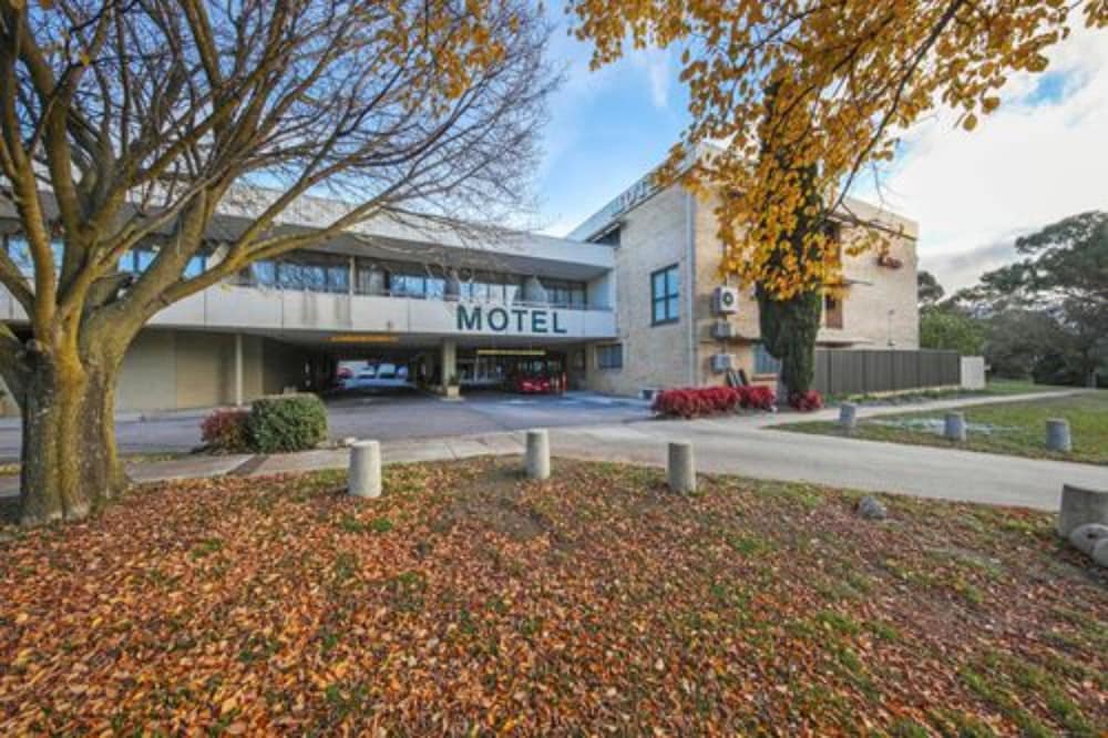 Amaroo ACT Accommodation Broadbeach