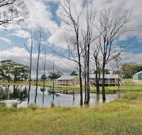 Starline Alpacas Farmstay Resort - Accommodation Broadbeach