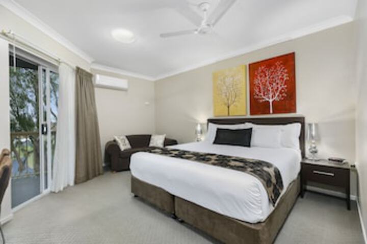 Gundiah QLD Accommodation Broadbeach