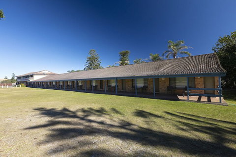 Seashells Beachfront Resort - Accommodation Broadbeach 2