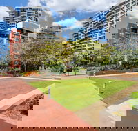 The Docks on Goodwin - Accommodation Broadbeach