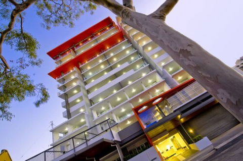The Edge Apartment Hotel - Accommodation Broadbeach 0