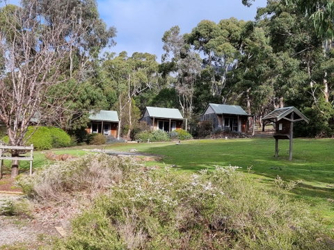 D'Altons Studios - Accommodation Broadbeach 4