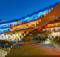 Camelot Motel - Accommodation Broadbeach