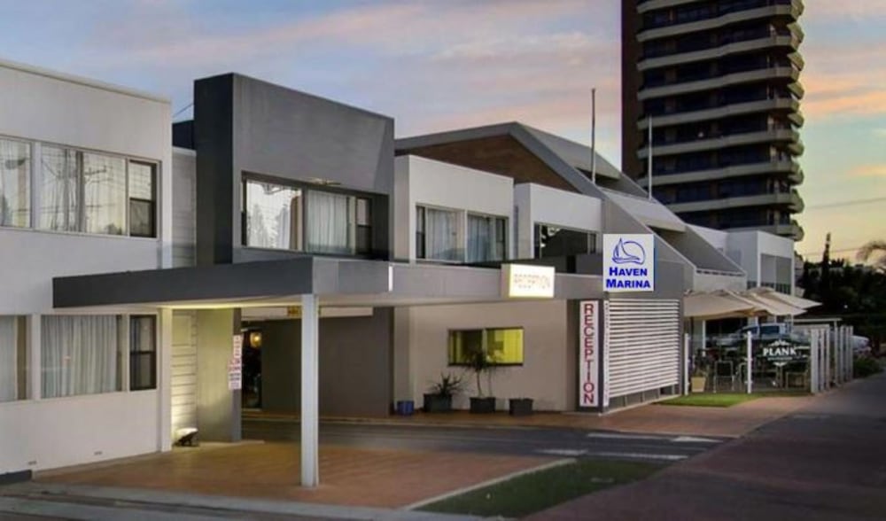 Glenelg North SA Accommodation Broadbeach