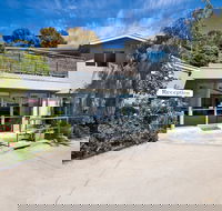 Lorne Bay View Motel - Accommodation Broadbeach