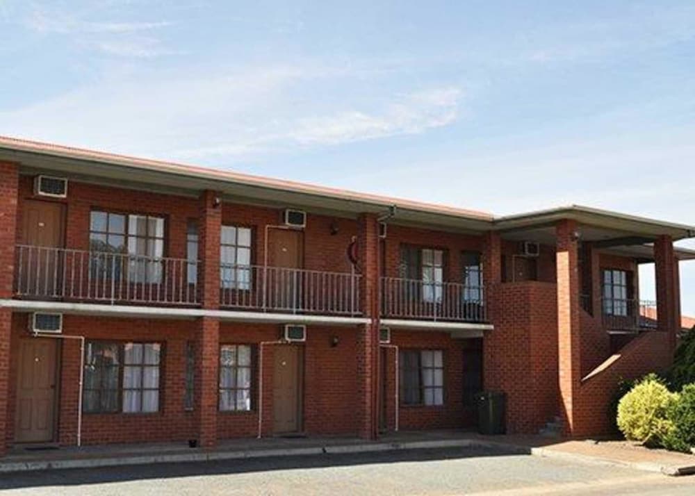 Grahamvale VIC Accommodation Broadbeach